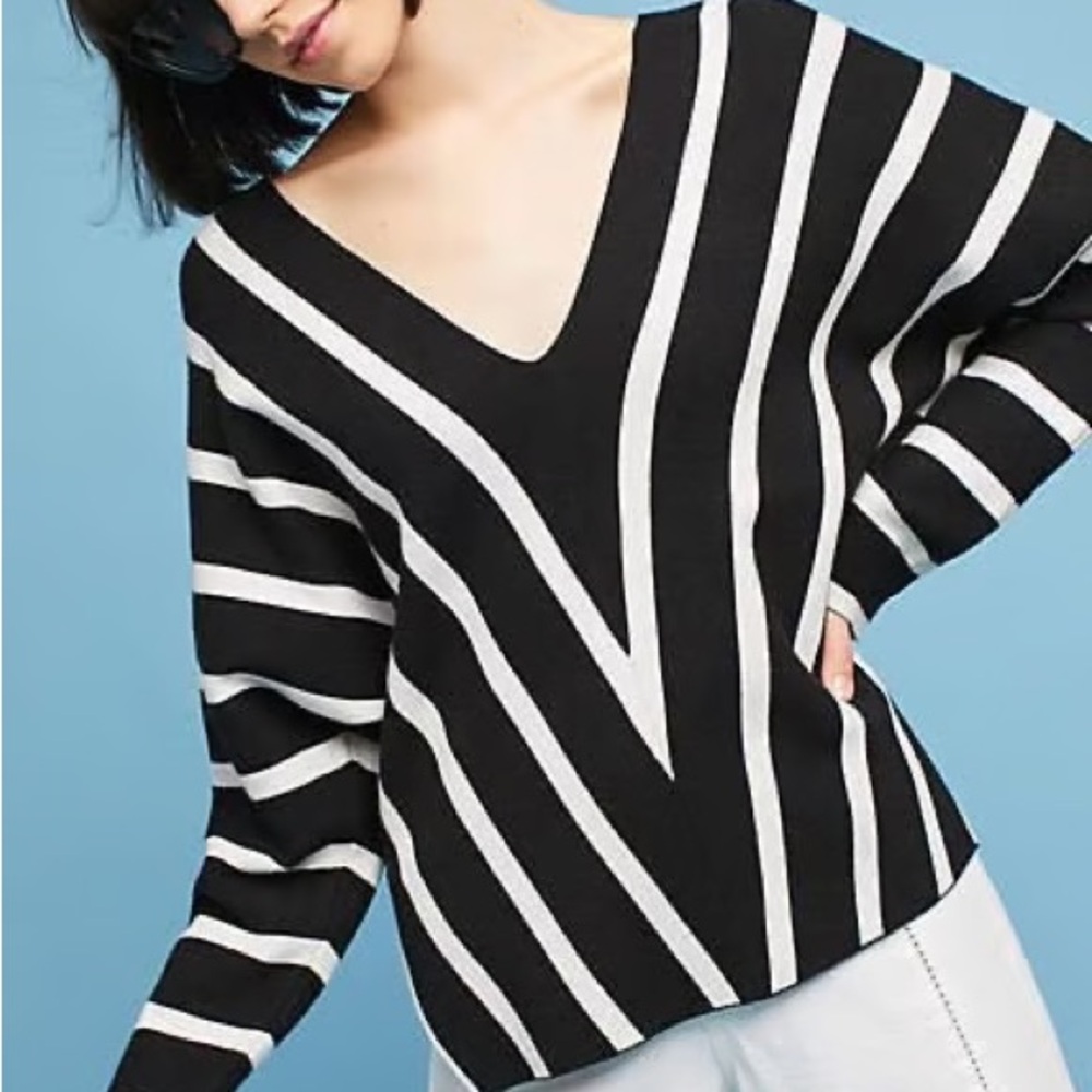 Anthropologie Moth Hadley striped V-neck pullover sweater